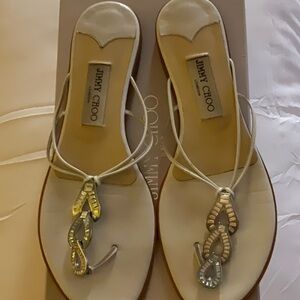 JIMMY CHOO white leather jeweled thong sandals 9 9.5 10 eu40 absolutely gorgeous